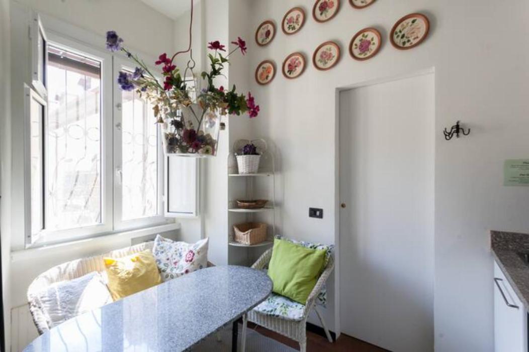 Porta Ticinese Cozy Apartment Con Balcone Милано Екстериор снимка