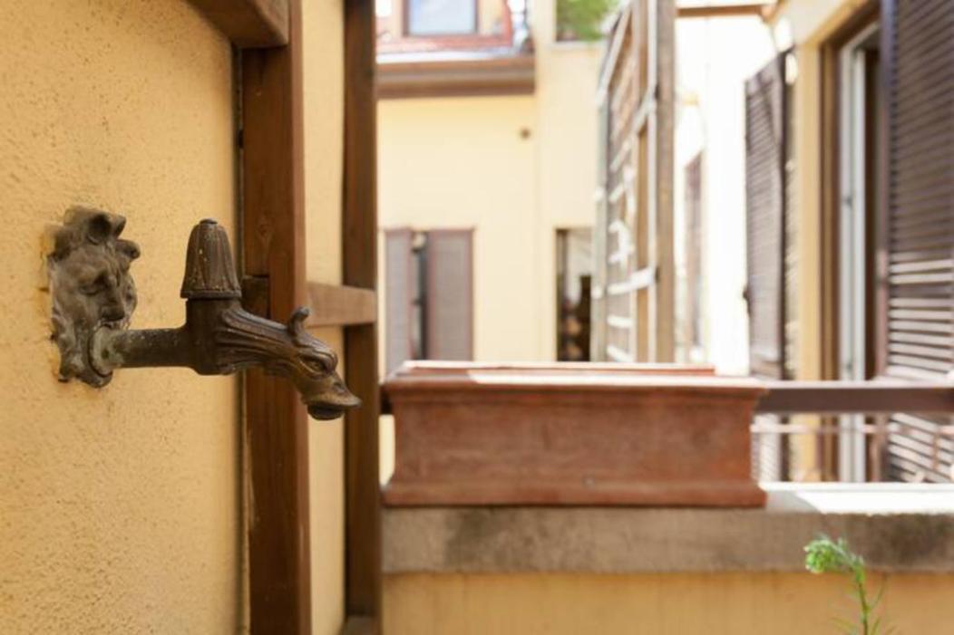 Porta Ticinese Cozy Apartment Con Balcone Милано Екстериор снимка